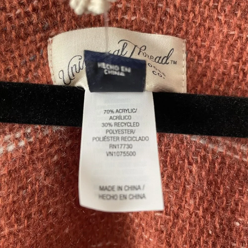 Universal Thread nwt universal